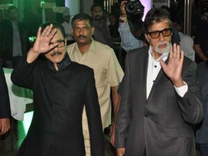 Sahara India, Subrata Roy, Subrata Roy's parole, Parabanking Company, Baba-e-Rozgar Award, Mulayam Singh, Amar Singh, Amitabh Bachchan 