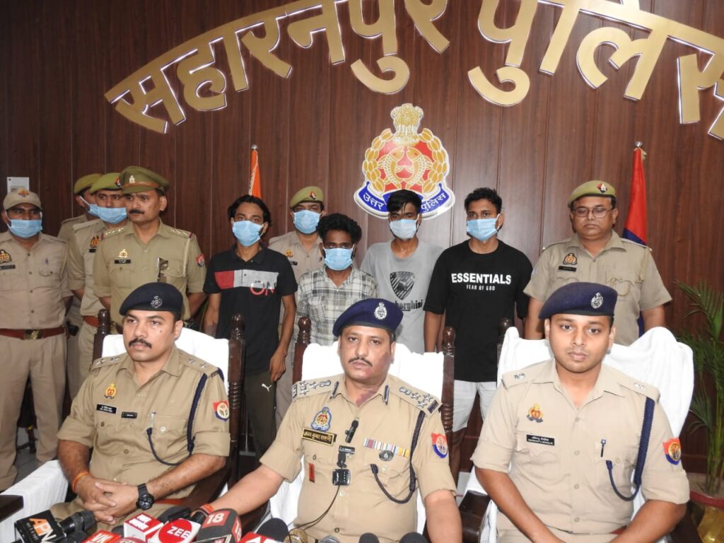 चारो आरोपी पुलिस की गिरफ़्त में.... 