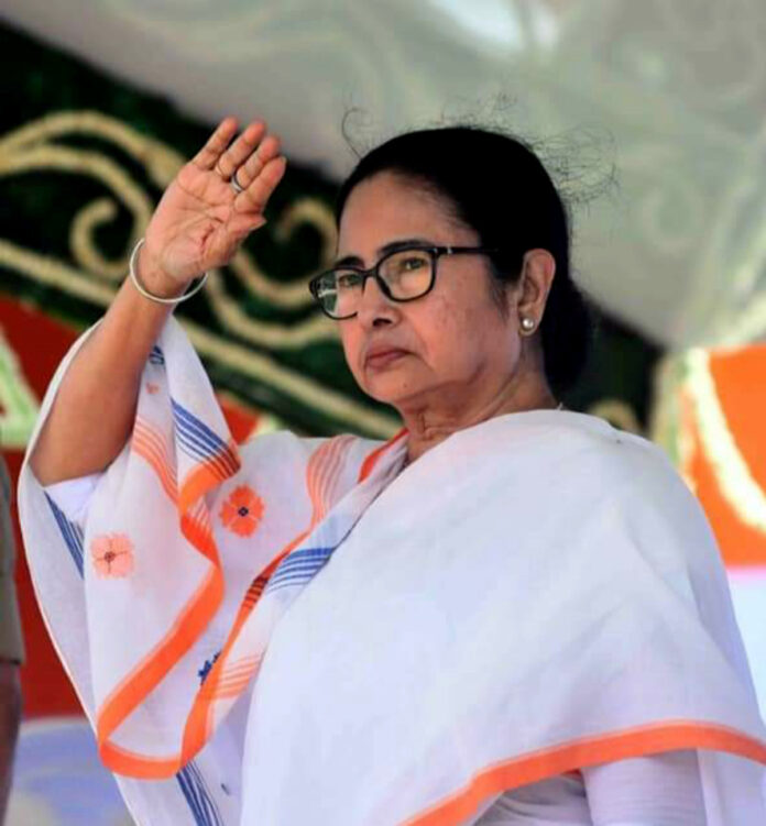 Mamata Banerjee during the 77th Independence Day function