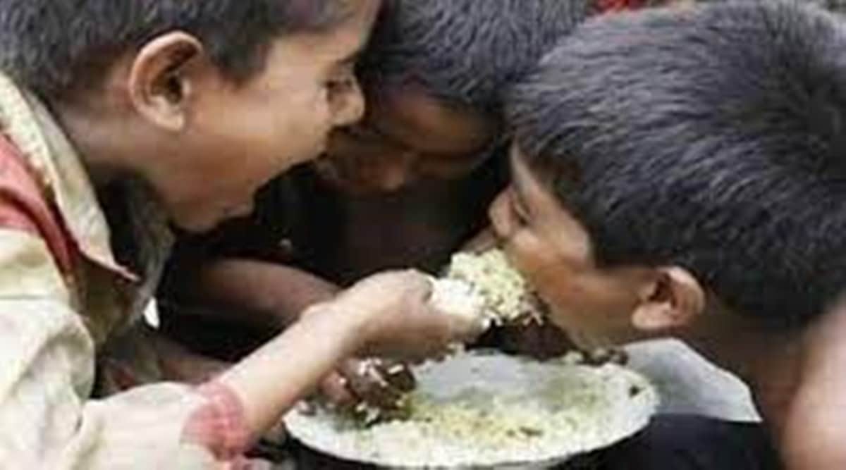 क्या किसी की भूख की तस्वीर लेना जरूरी है?