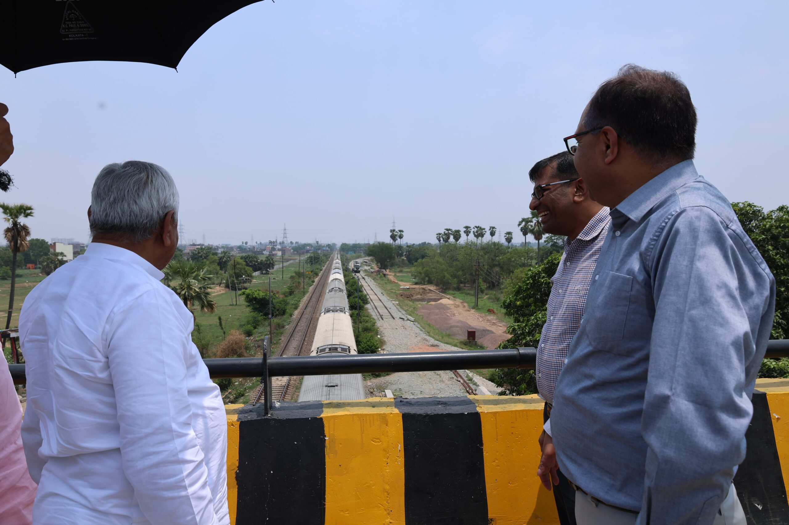 मुख्यमंत्री ने पटना जिले में विभिन्न सड़कों का किया निरीक्षण