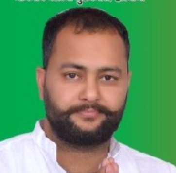 हम सब को महापुरूषों के बताए हुए मार्ग पर चलकर