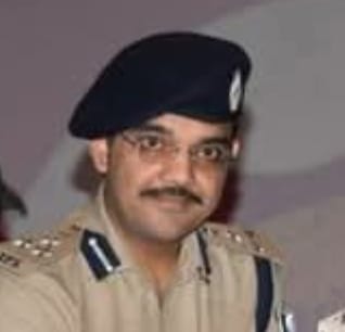 भ्रष्ट व लापरवाह पुलिस पदाधिकारी डीआईजी व एसपी के रडार पर