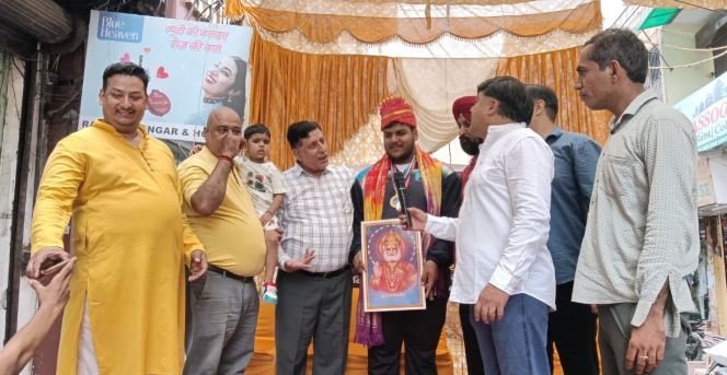 नार्वे वर्ल्ड गोल्ड मेडल जीत कर राजधानी दिल्ली आने पर तनिष्क गर्ग का भव्य स्वागत समारोह