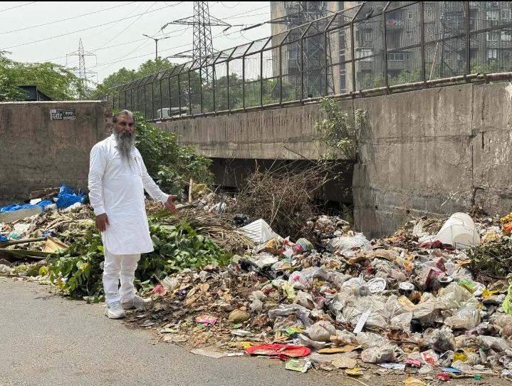 नगर निगम की लापरवाही से पालम क्षेत्र की जनता परेशान : सोलंकी