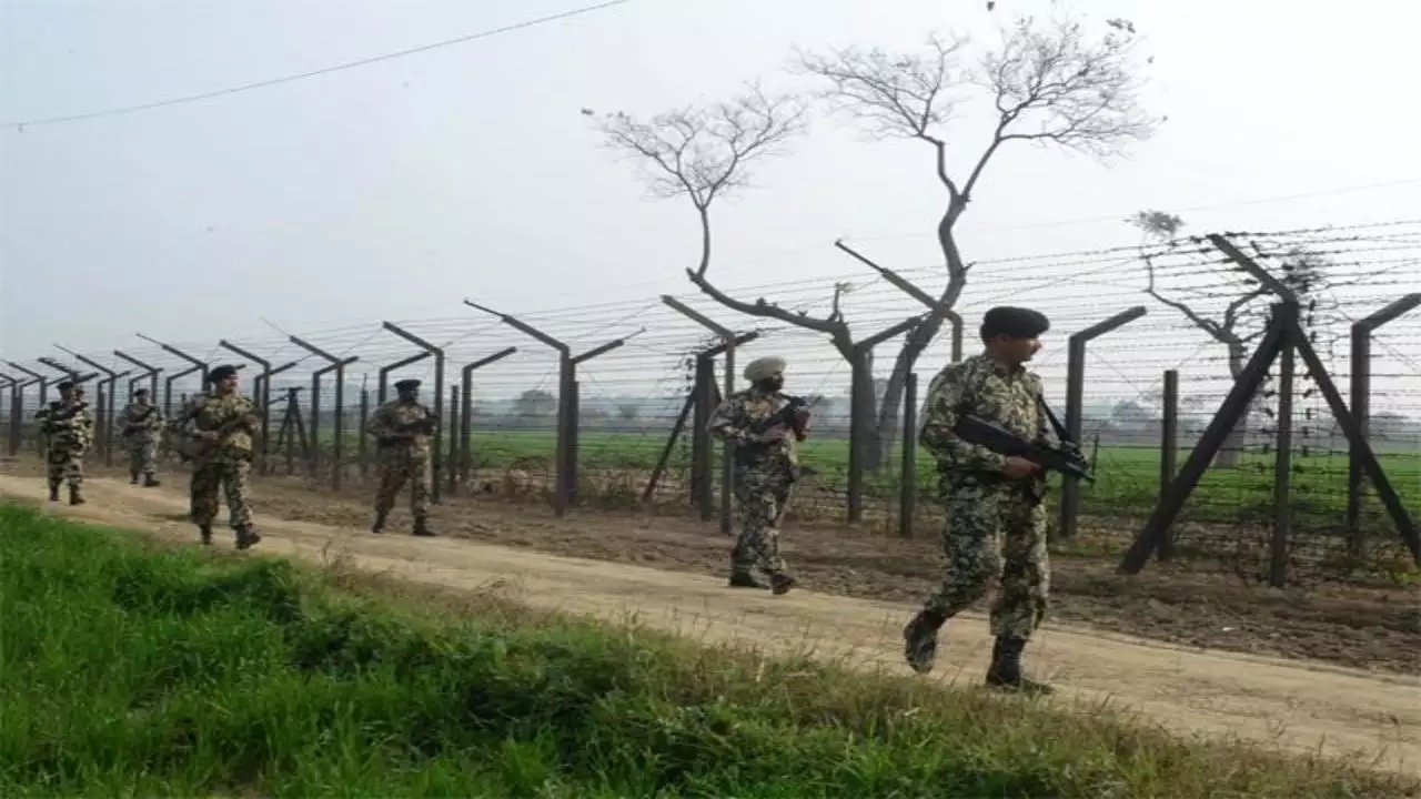 पहलगाम हमले के बाद भारत का सख्त एक्शन, पाकिस्तान से आयात पर पूरी तरह लगाया प्रतिबंध