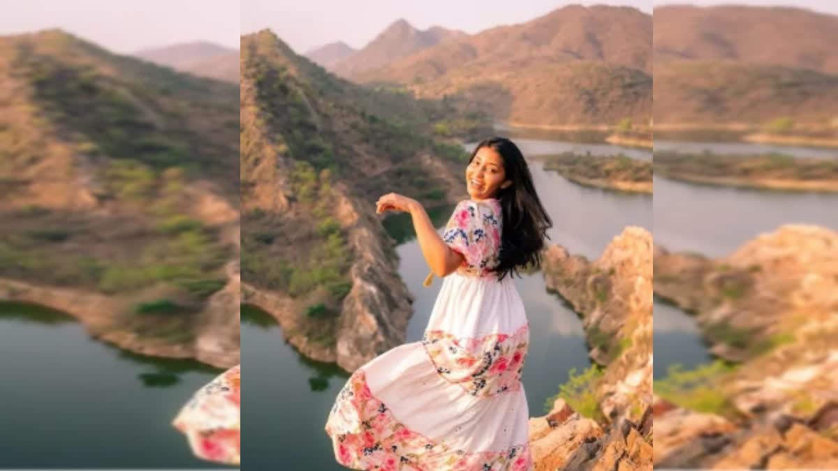“इन्फ्लुएंसर, जागो! जिम्मेदारी भी वायरल हो”