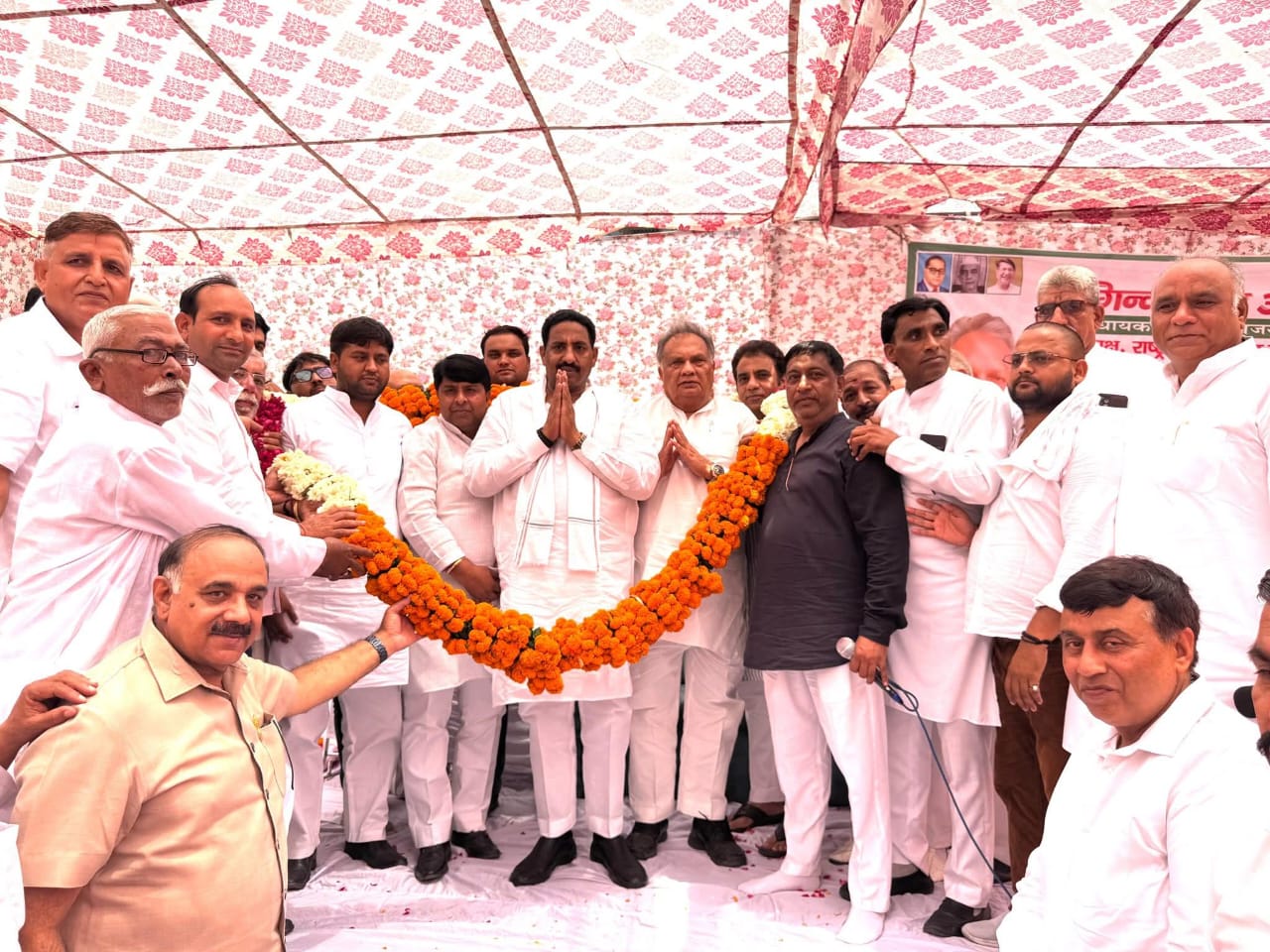 जयंत चौधरी के हाथों को करें मजबूत : त्रिलोक त्यागी 